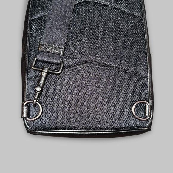 Coach West Pack Pebbled Leather Sling Bag – Black - Picture 5 of 7